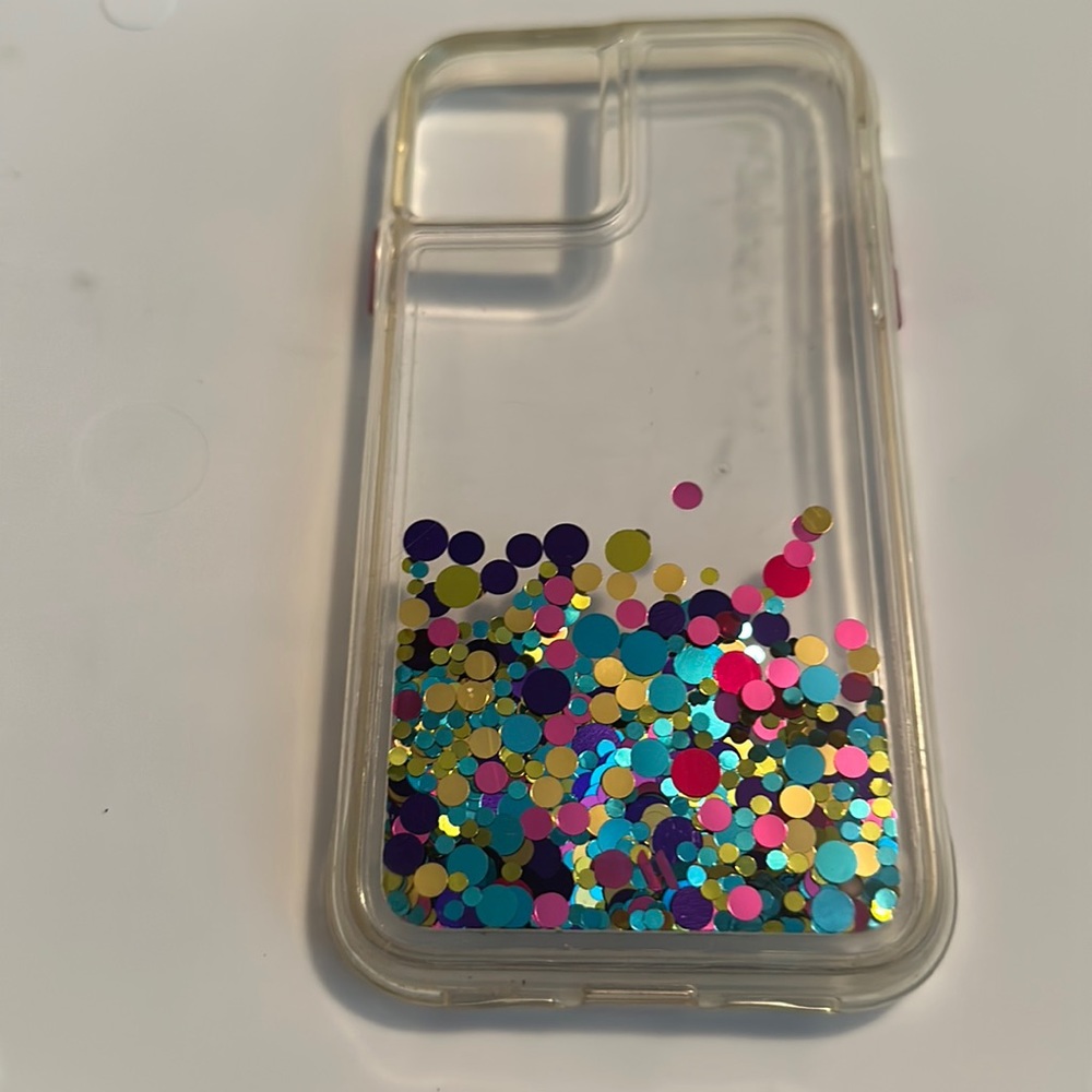 iPhone 11 case. Clear & Confetti Moves around. Good condition